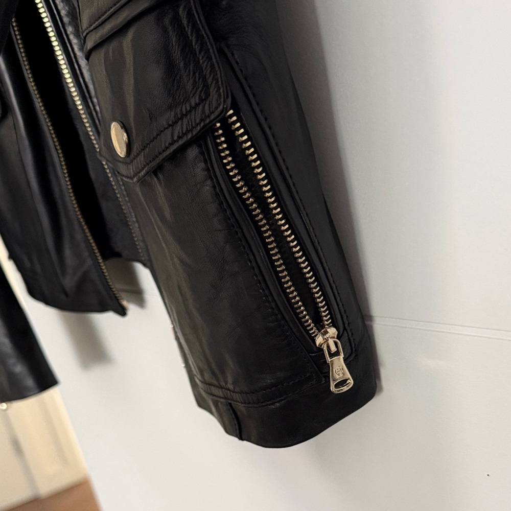 Massimo Dutti Black Leather Jacket - Picture 8 of 11